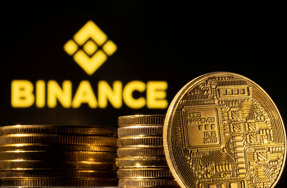 After the EU imposed crypto sanctions, Binance has limited its services in Russia.